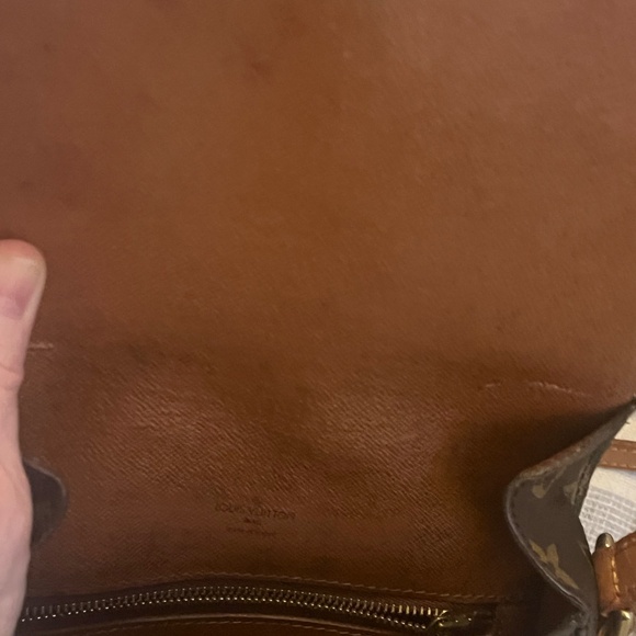 Vintage Louis Vuitton PM Saint Cloud Crossbody - Picture 7 of 13